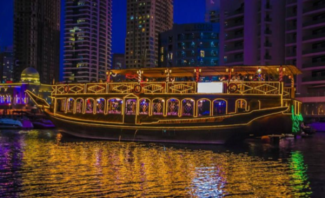 Marina Dhow Cruise Dinner (Standard)